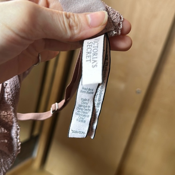 Victoria’s Secret Dream Angels Demi Lightly Lined Double Mauve Color 32D - Picture 5 of 5